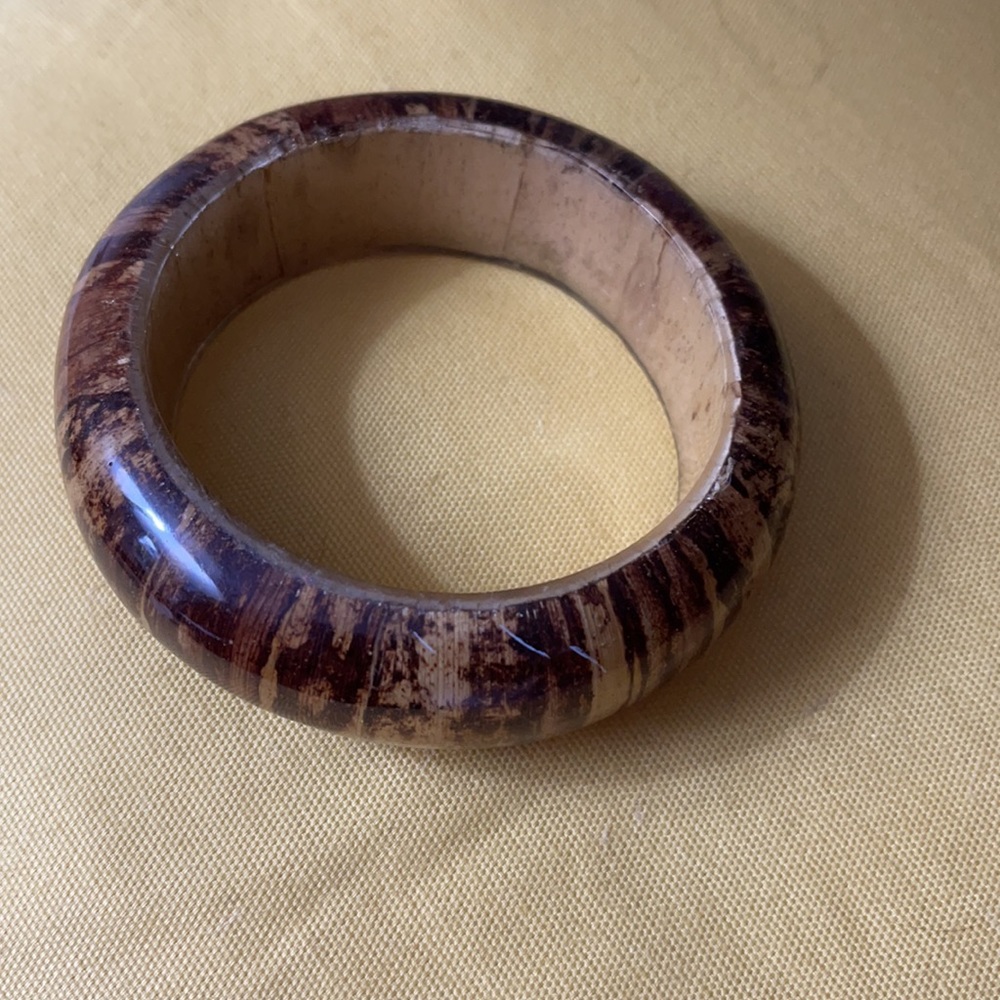 Wooden bangle - Picture 4 of 4